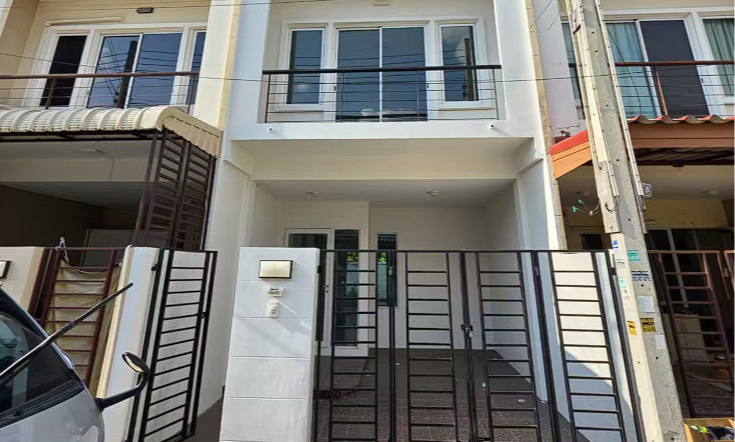 House for Sale East