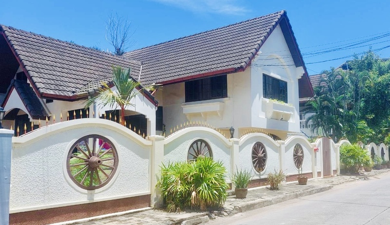 Central Area - Property photo 2