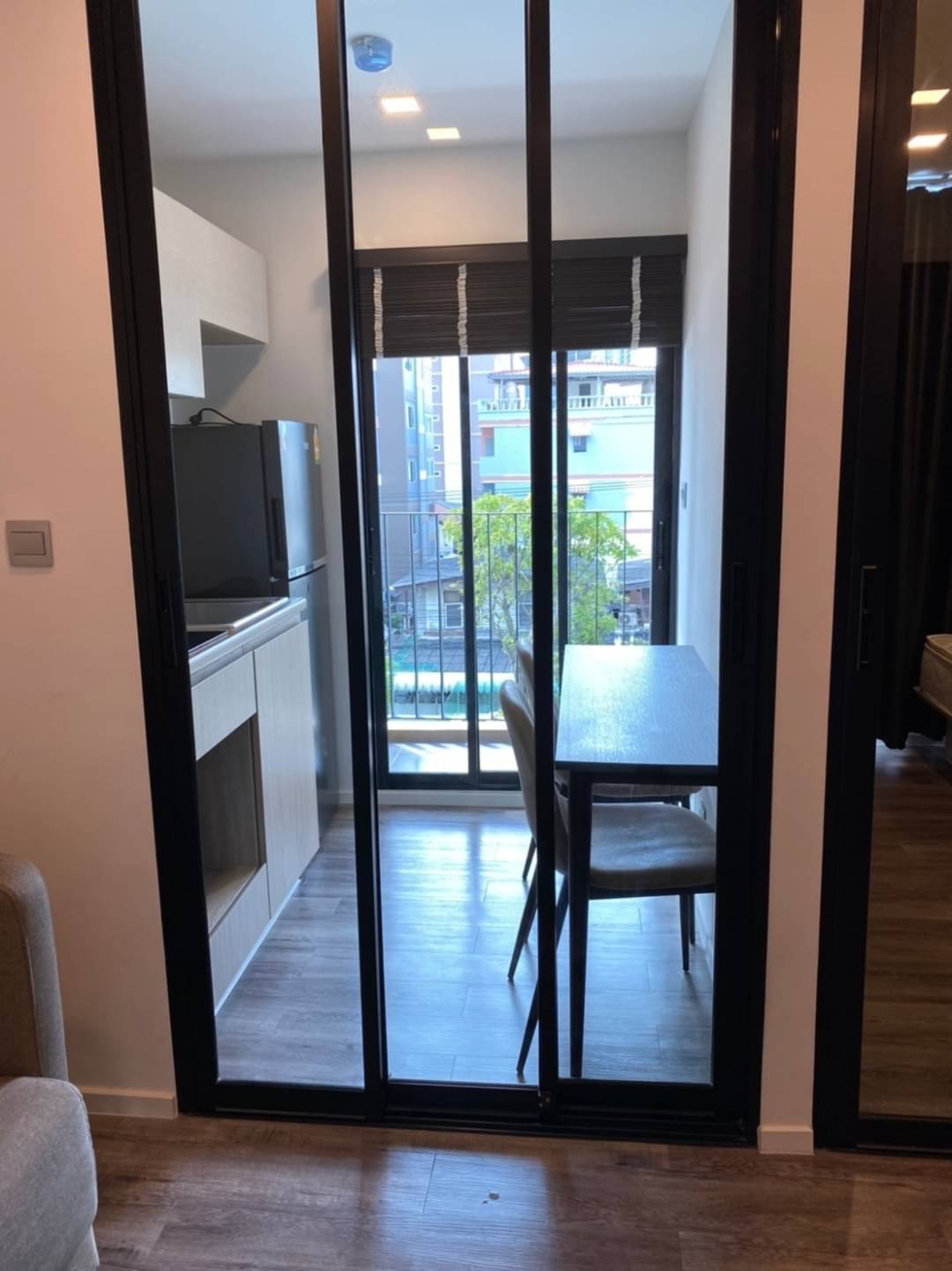 Brown Condo Huaikwang For Sale - Property photo 5