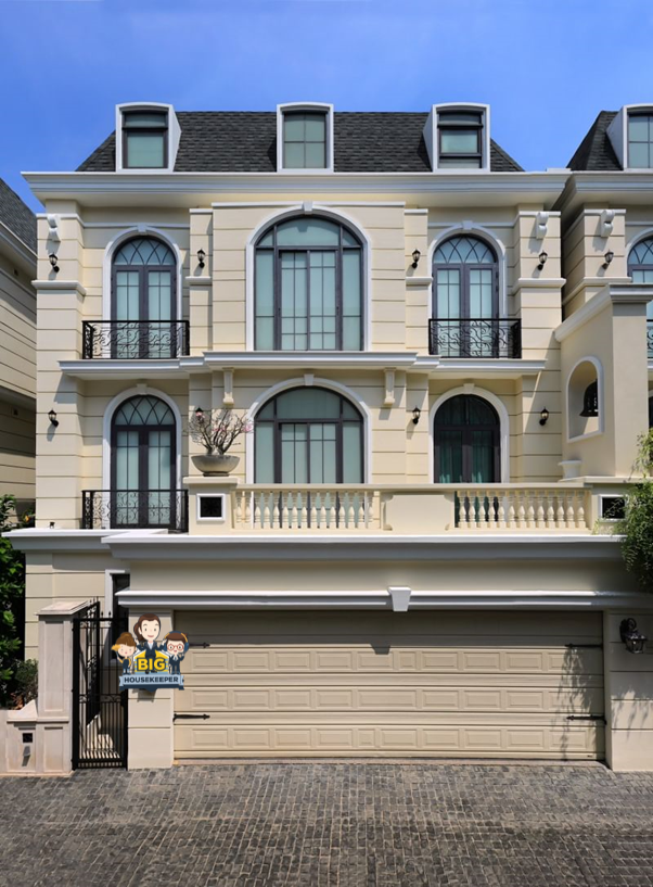 The Boulevard Ekkamai For Sale