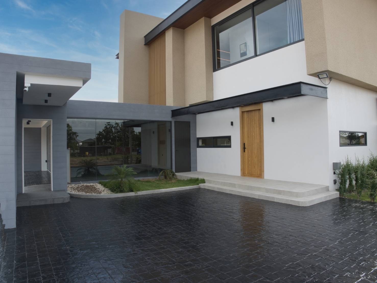 วิลล่าหนองปลาไหล พัทยา ขนาด 628 ตร.ม. - Property photo 2