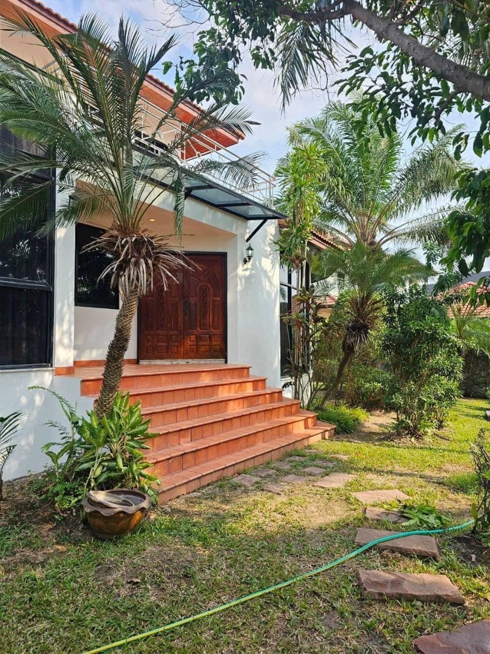 East Area - Property photo 3