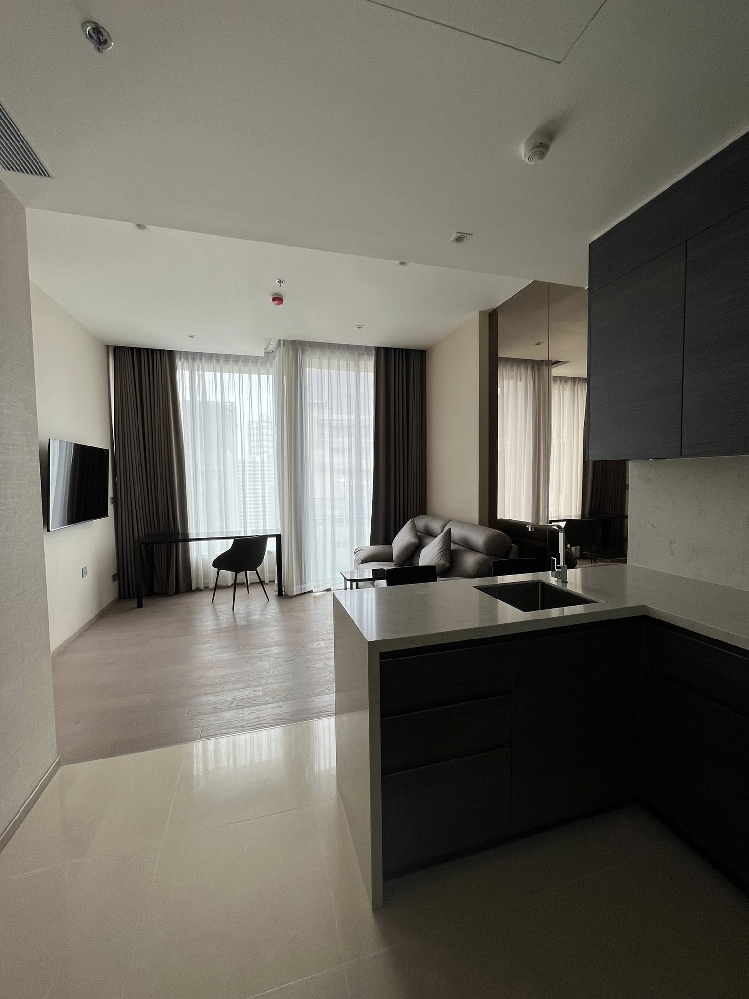 The Esse Asoke - Property photo 2